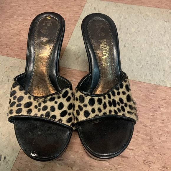 Black Cheetah wedge heel - Picture 2 of 2